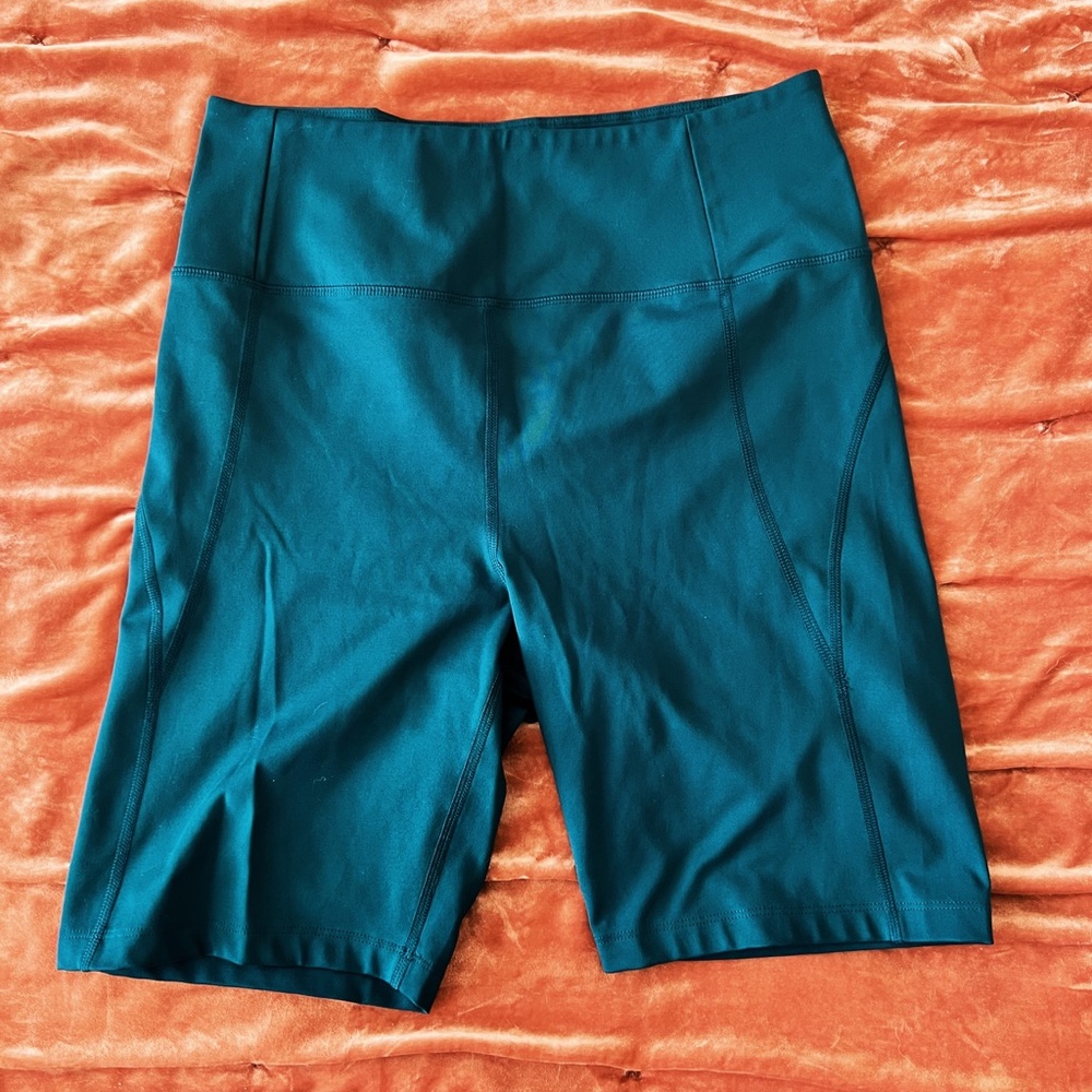 USED • Girlfriend Collective High Rise Bike Shorts • XL
